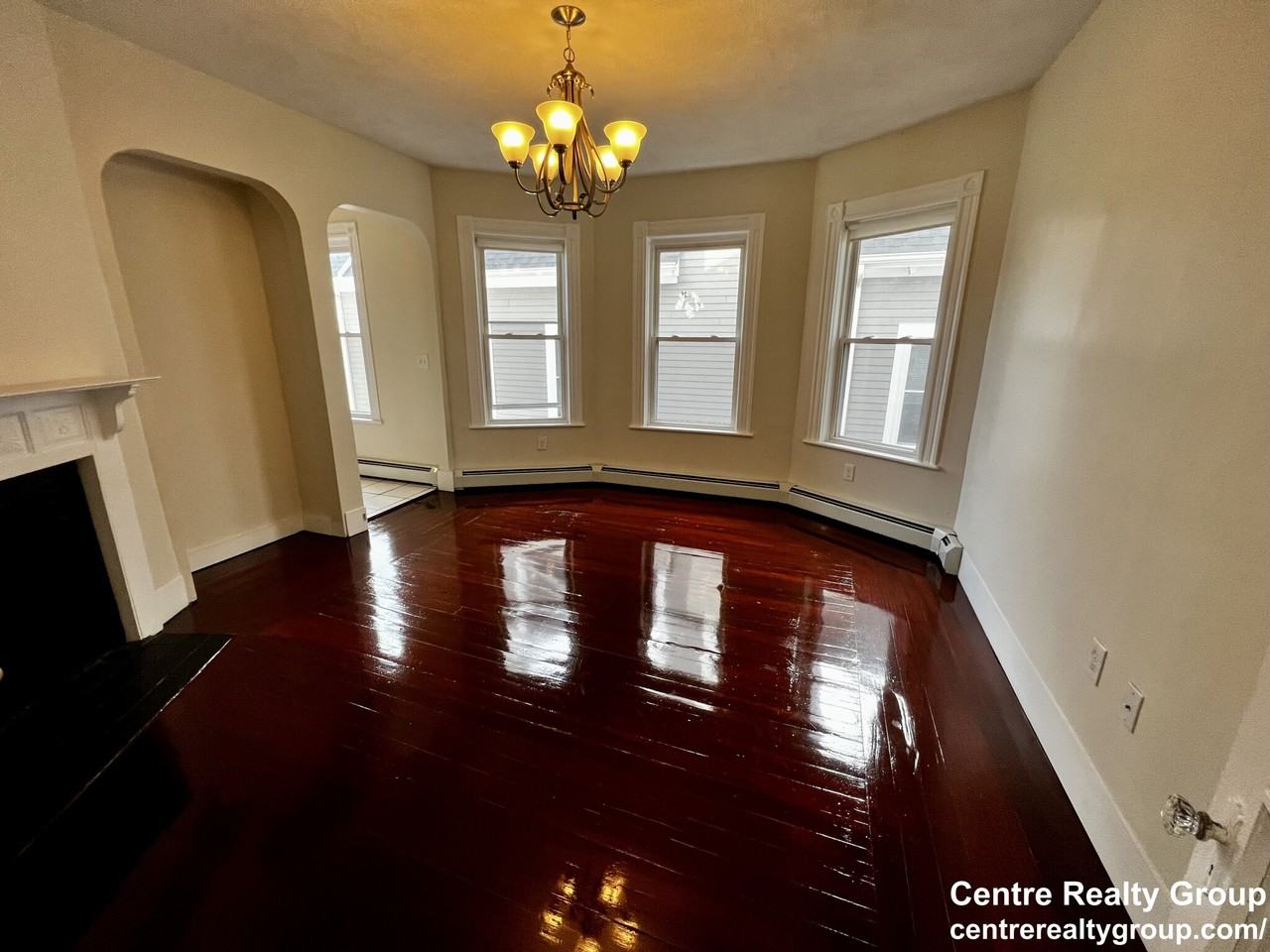 19 Banks St #2 - Photo 3 of 13