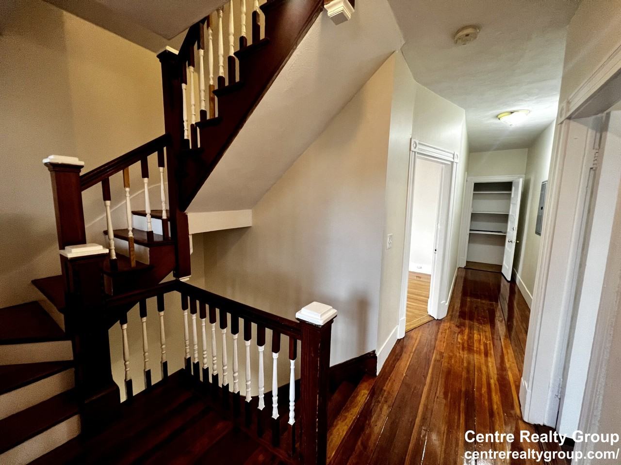 19 Banks St #2 - Photo 5 of 13