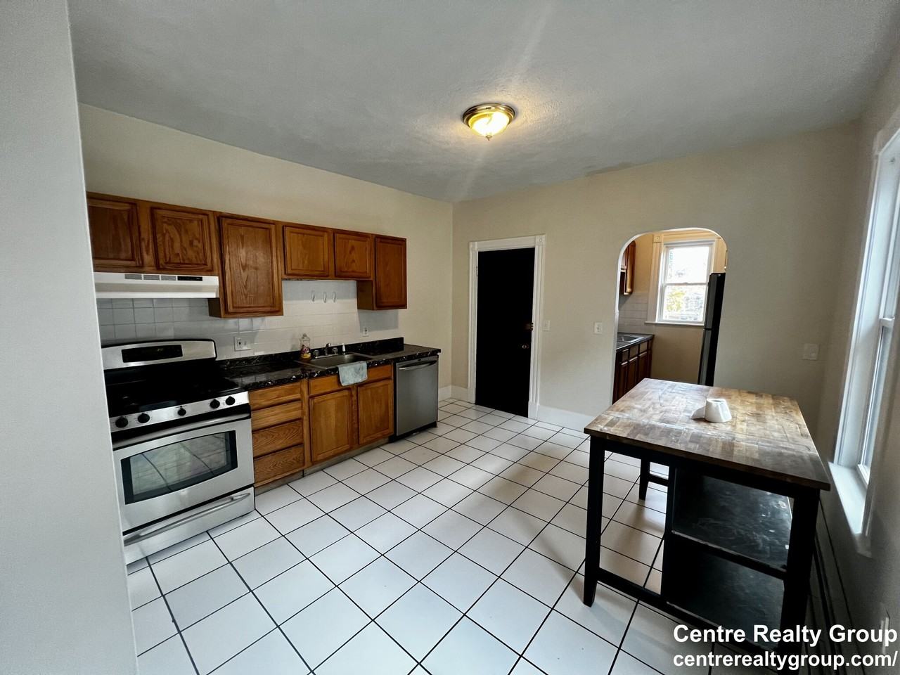 19 Banks St #2 - Photo 7 of 13