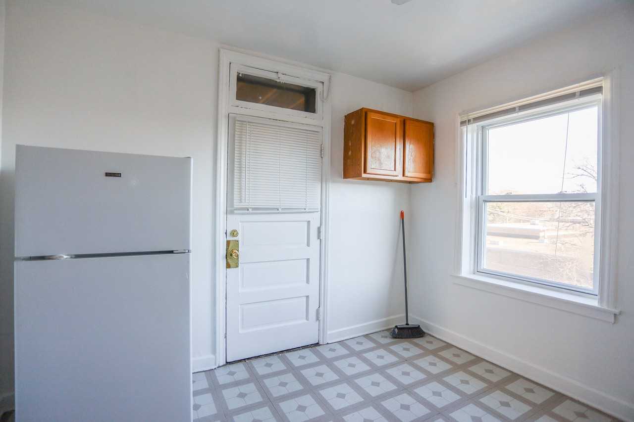 5929 N Northwest Hwy #3A - Photo 4 of 9