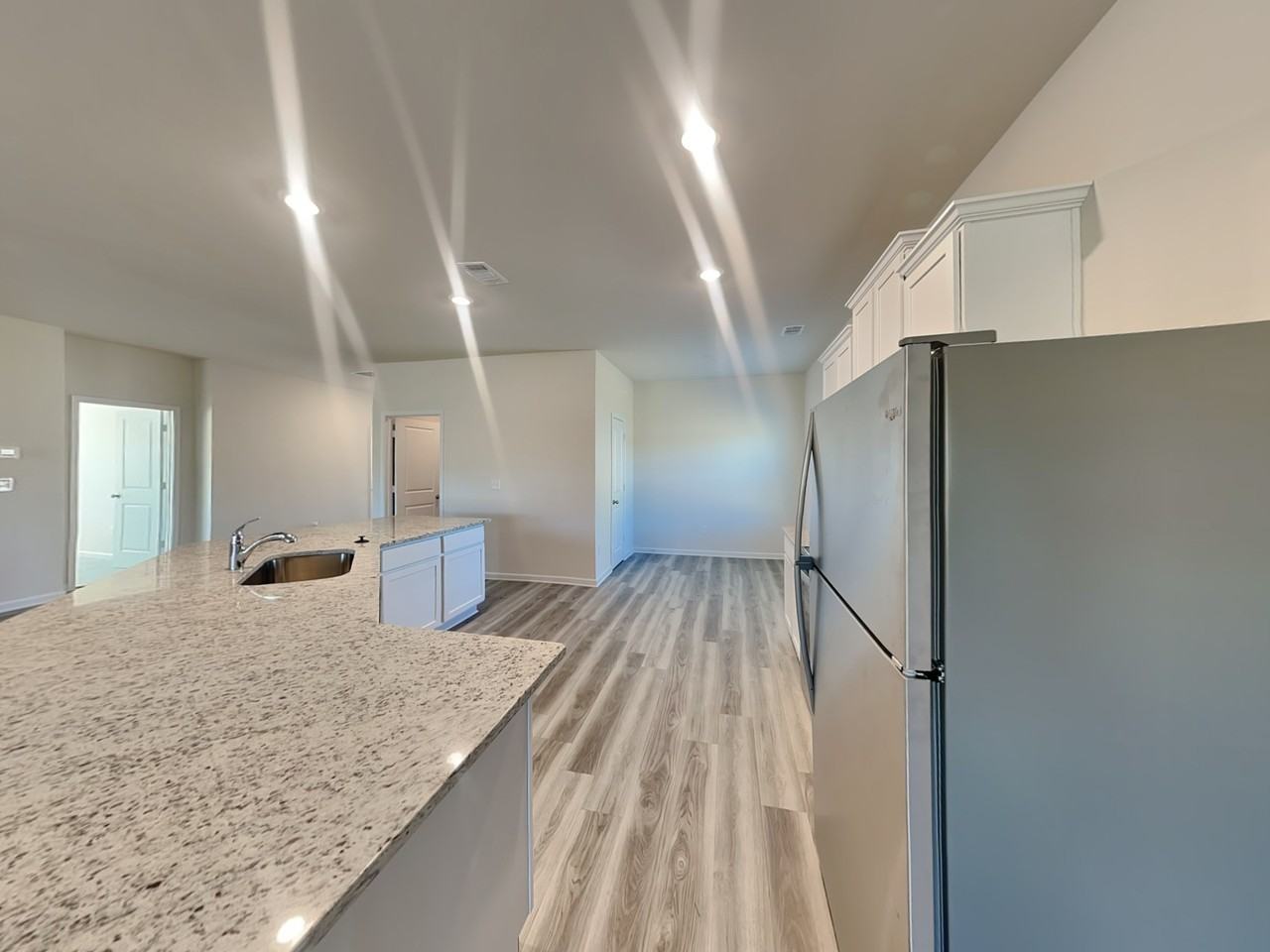 1150 Amadas Dr - Photo 6 of 27