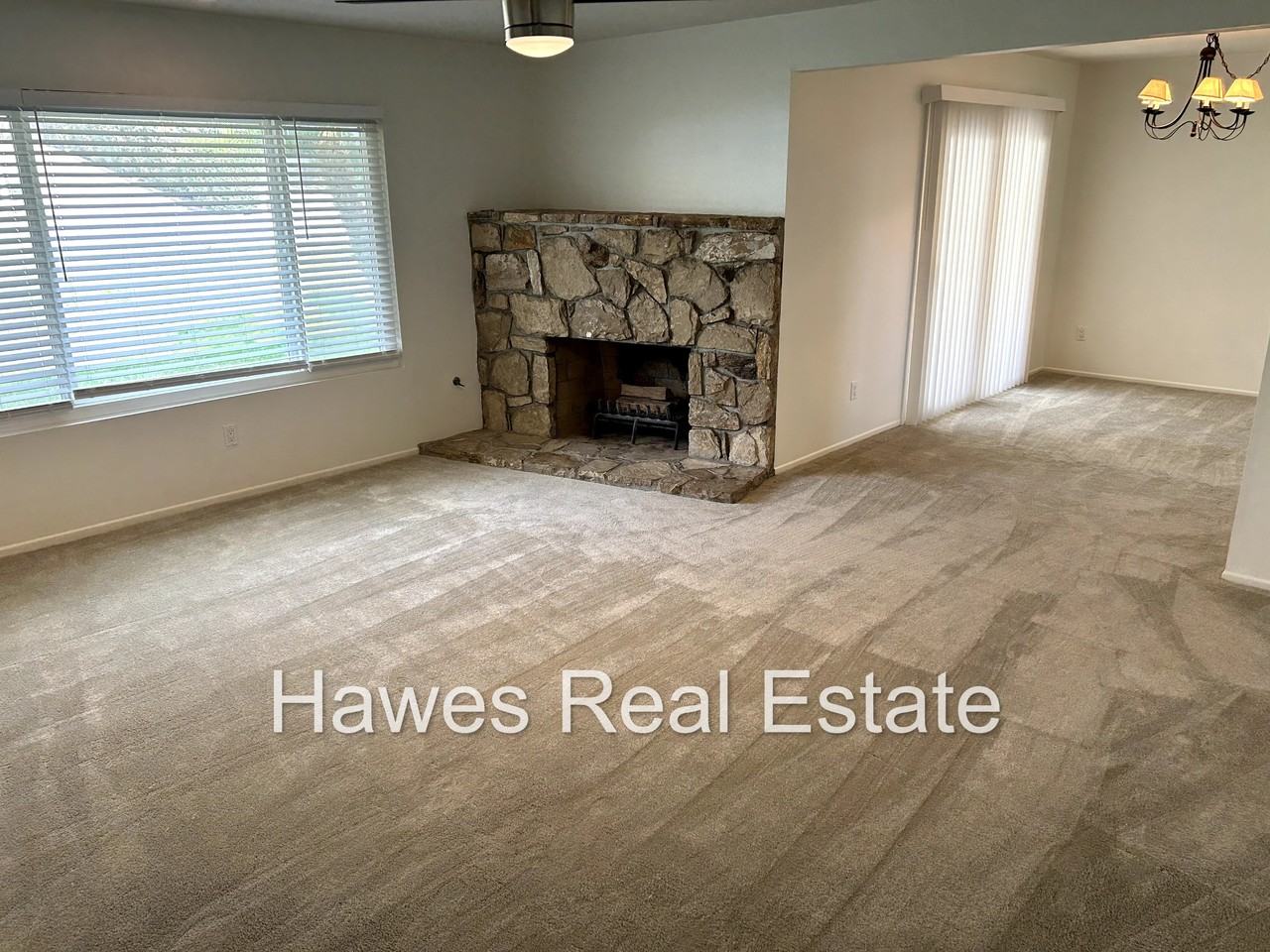 9041 Camellia Ct - Photo 3 of 34