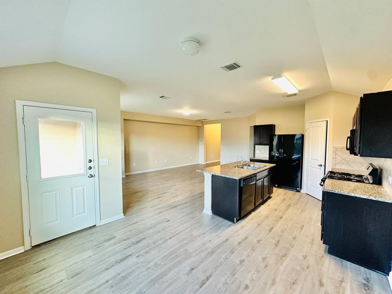 704 Silver Wing Dr #1 - Photo 2 of 17