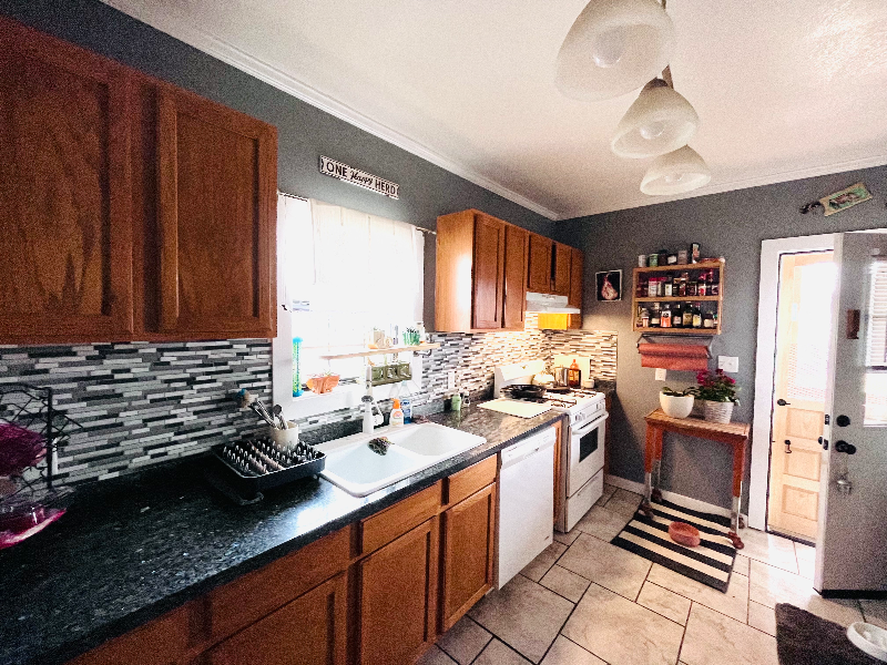 400 South 1st Street - Photo 2 of 17