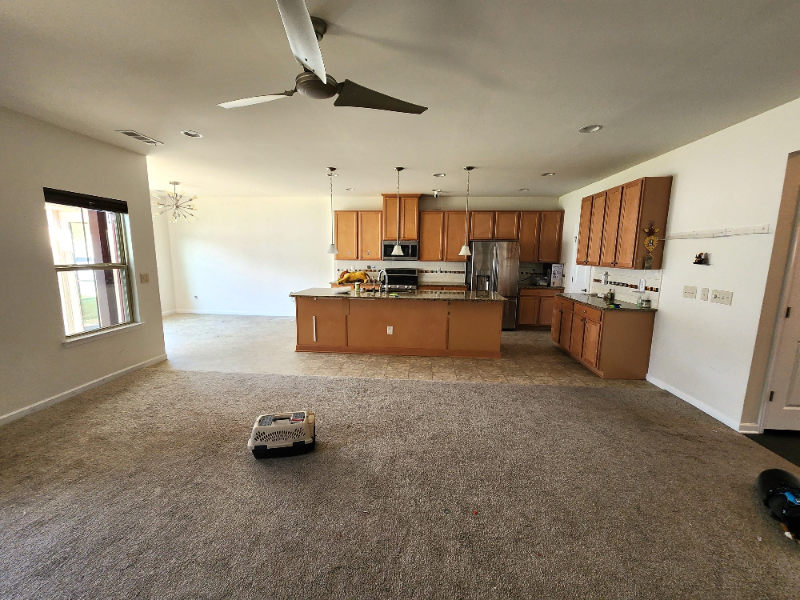 2041 Leeds Ln - Photo 7 of 39