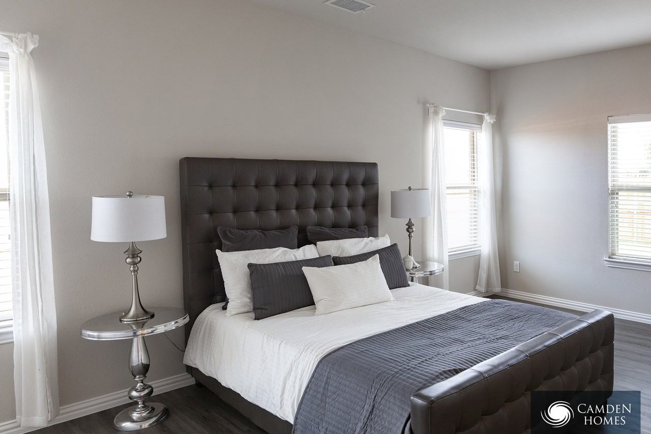 10081 Manzanilla Ave #1 - Photo 5 of 8