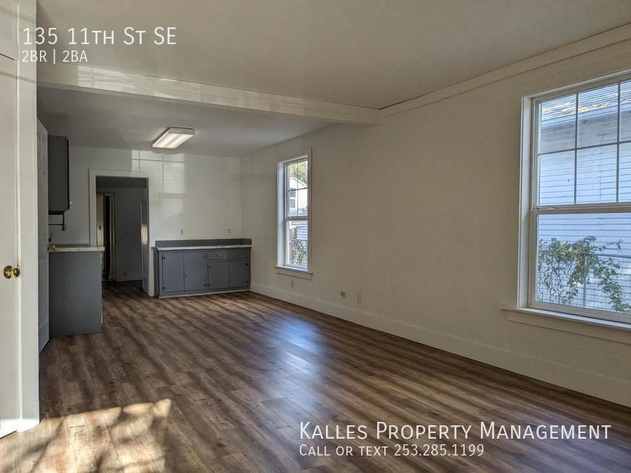 135 11th St Se - Photo 3 of 9