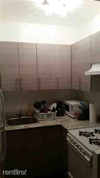 1727 Massachusetts Ave NW - Photo 2 of 9