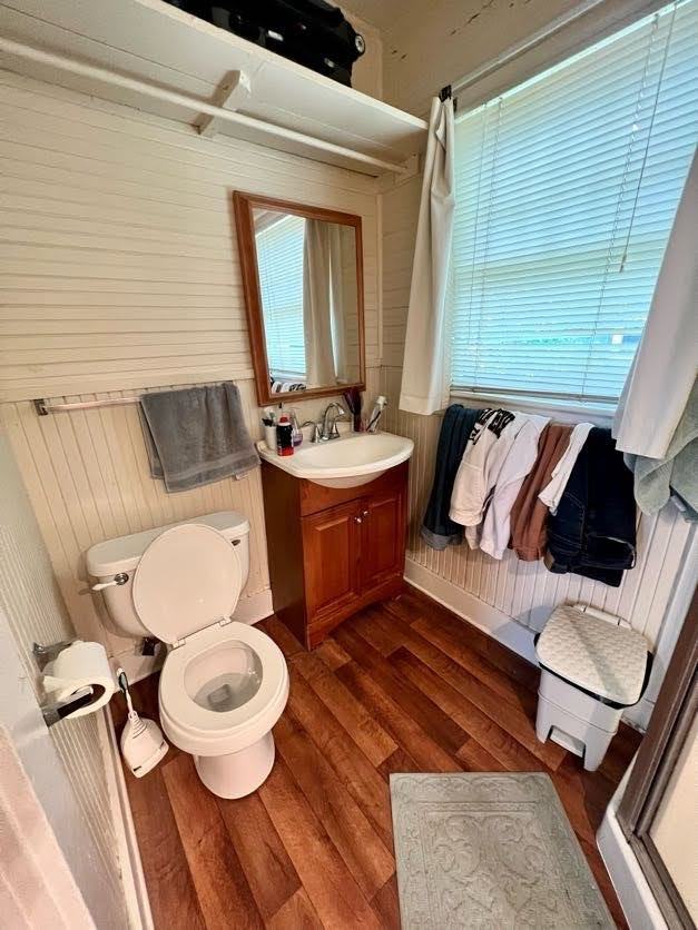 428 Richards St Nw #1 - Photo 4 of 23