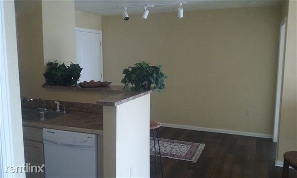 Broadway and Elati Resdiences Apartments in Capitol Hill, Denver, CO