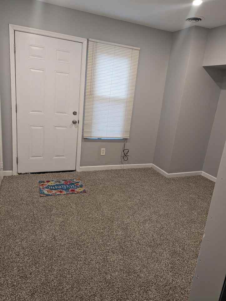413 N Church St #1 - Photo 5 of 8