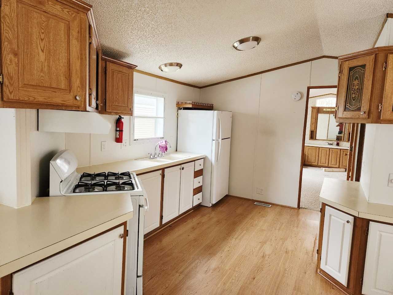 Lot 38 - Photo 4 of 4