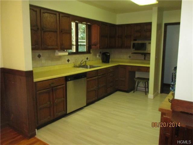 150 Plains Rd - Photo 3 of 12
