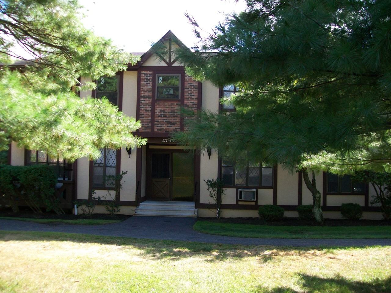 375 Sierra Vista Ln - Photo 3 of 6