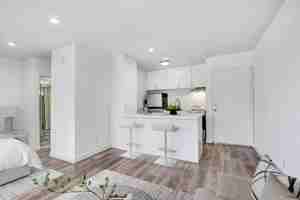 featured image of 7850 Reseda Blvd