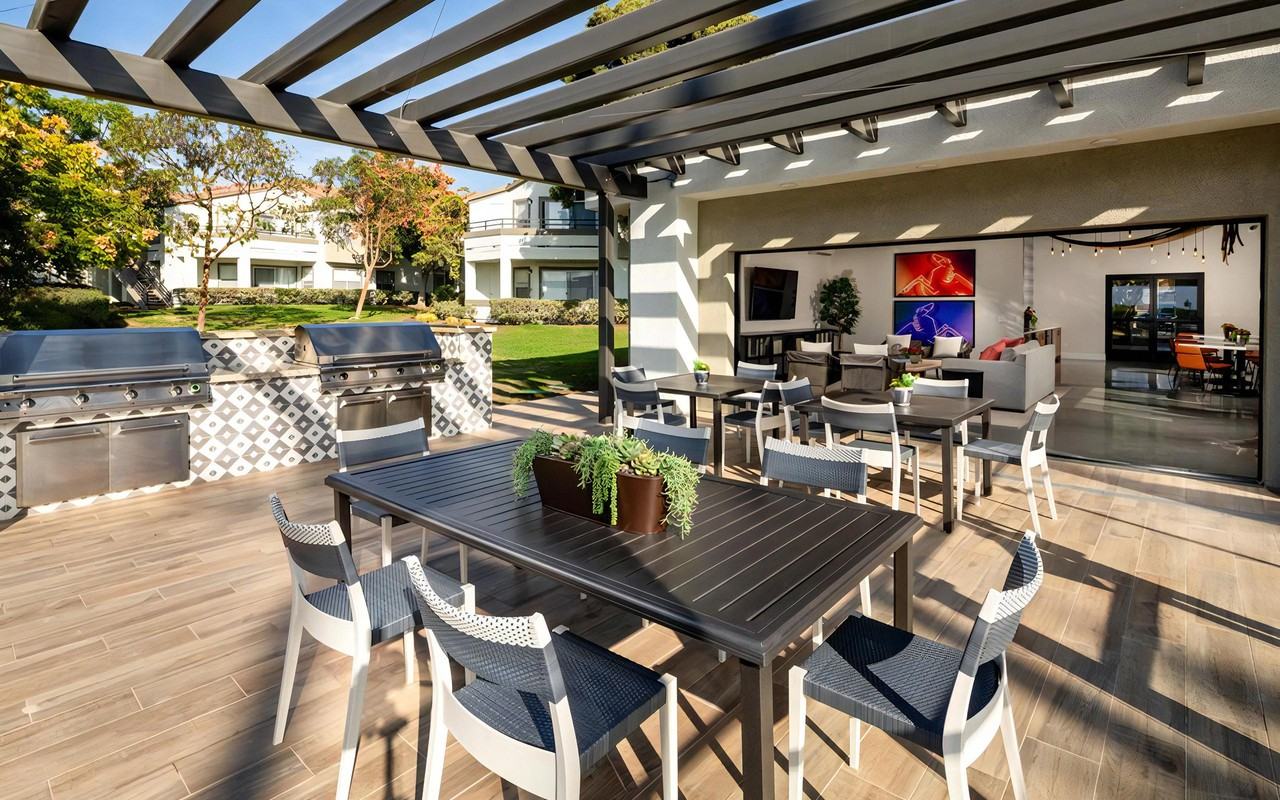 Seacrest Apartments - Photo 5 of 25