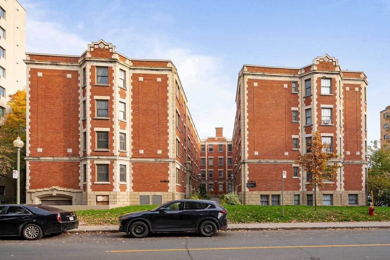 Redfern Residences Apartments 216 Av Redfern, Westmount, QC H3Z 2G3 Zumper