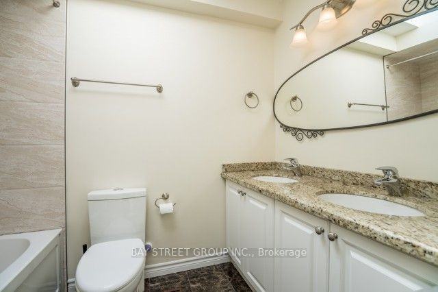 137 Helendale Avenue #None - Photo 3 of 6