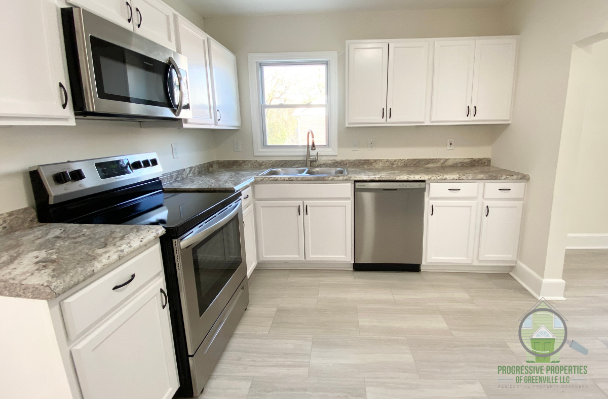 22 Dale Dr #1 - Photo 3 of 12