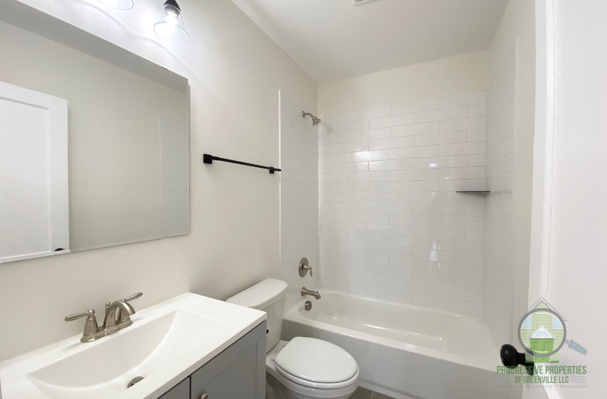 22 Dale Dr #1 - Photo 7 of 12