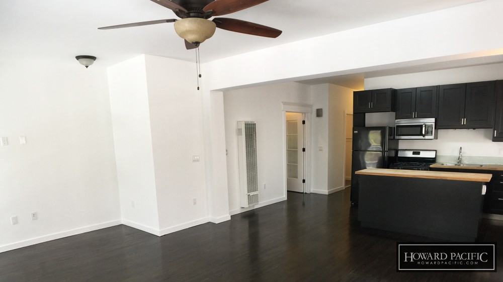 513 E Broadway - 517 #517 - Photo 3 of 13