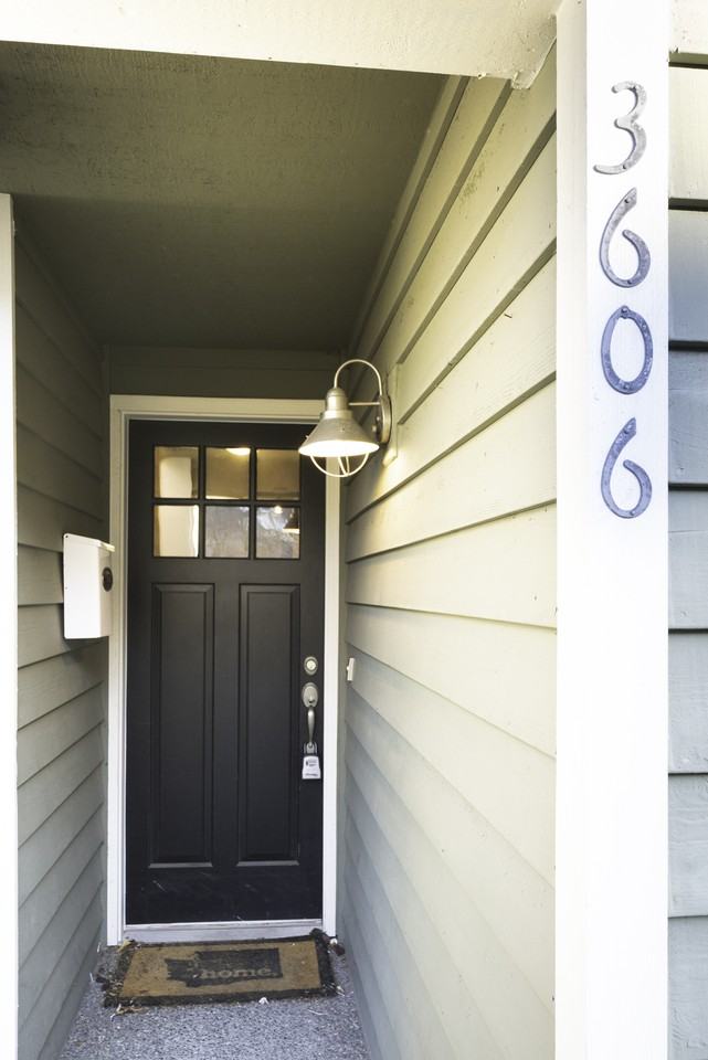 3606 22nd Ave W #1 - Photo 3 of 37