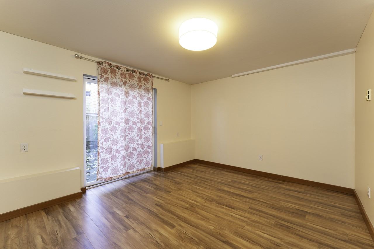 3606 22nd Ave W #1 - Photo 7 of 37