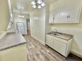 featured image of 255 S Jackson St #1