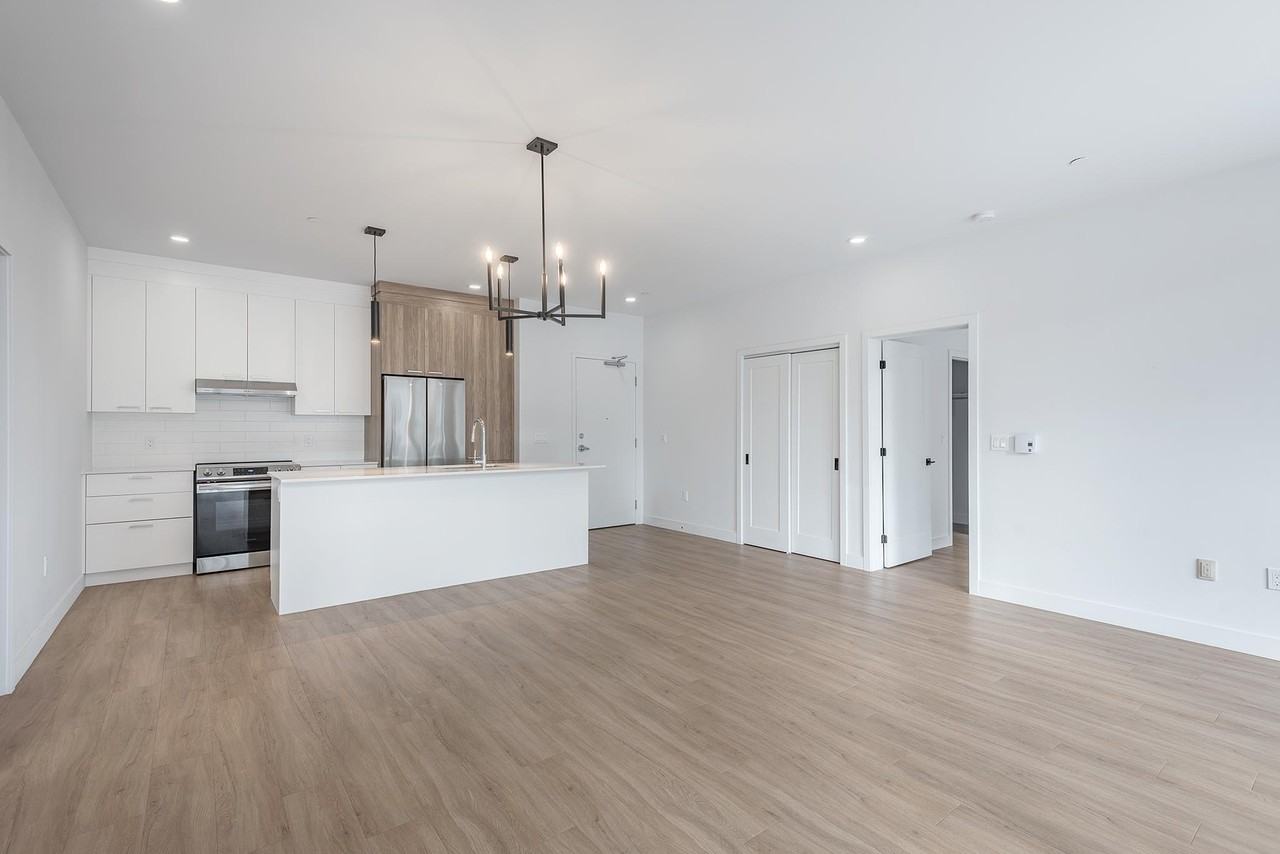 Aera Saint Constant - Photo 3 of 18