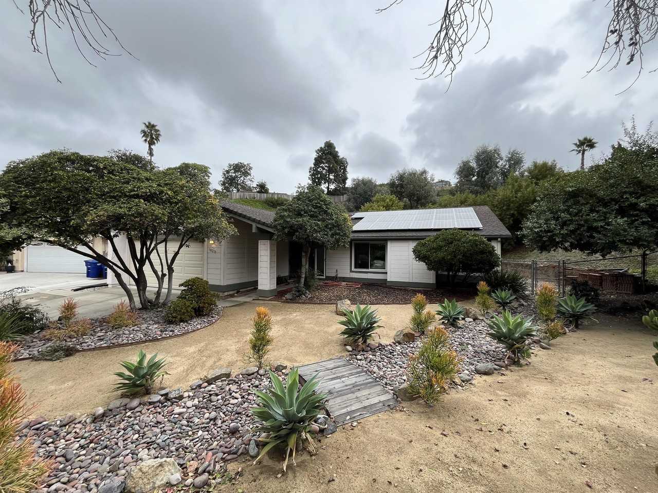 10213 Corte Tierra Baja #1 - Photo 3 of 27