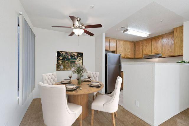 600 Wilbur Ave - Photo 3 of 22