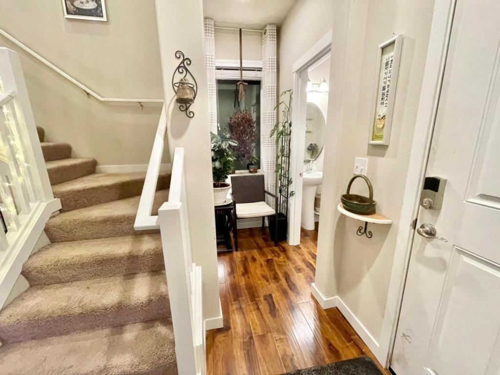 15206 82nd Ave E - Photo 7 of 39