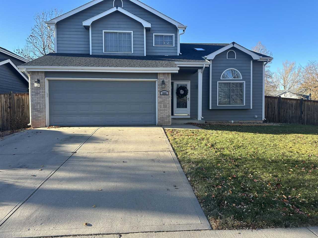 1601 Somerville Dr - Photo 2 of 39