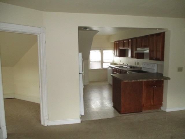 301 N Pinckney St - Photo 4 of 37