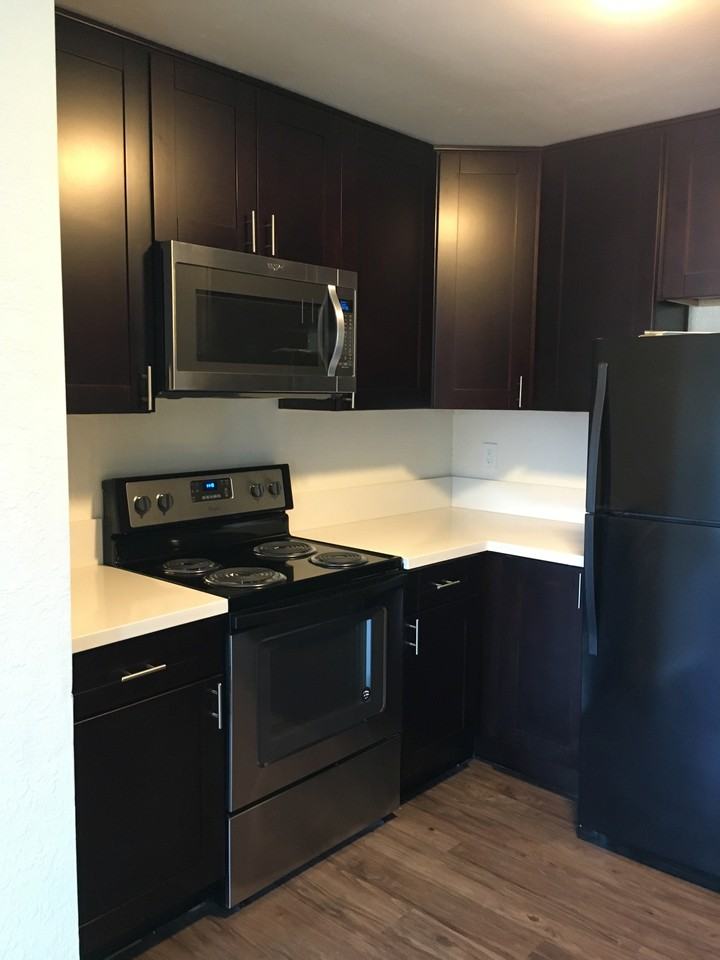 384 Pala Vista Dr #4 - Photo 2 of 6