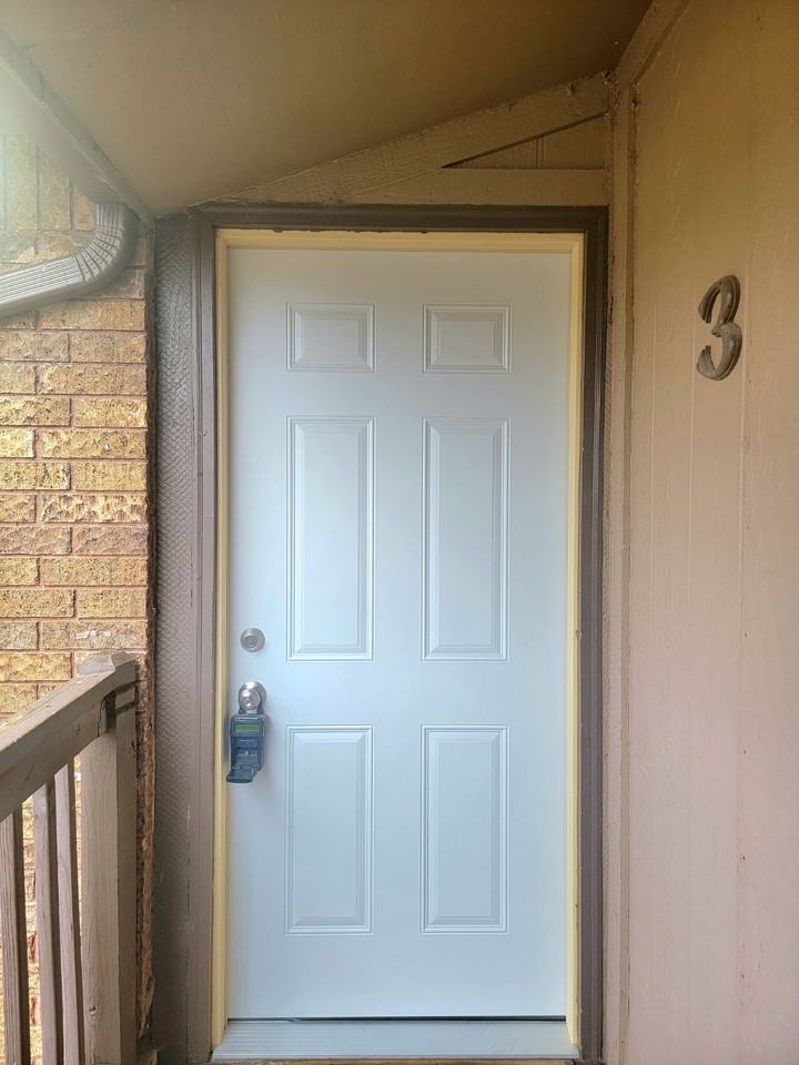 6828 W Par Ln - Photo 3 of 11