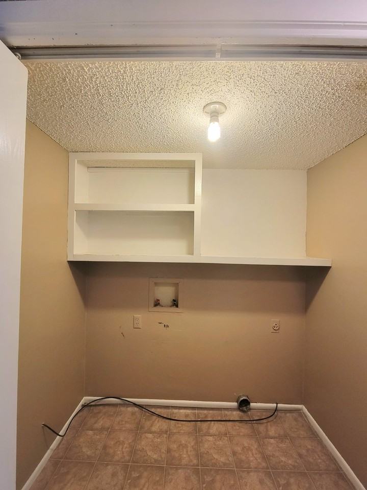 6828 W Par Ln - Photo 7 of 11