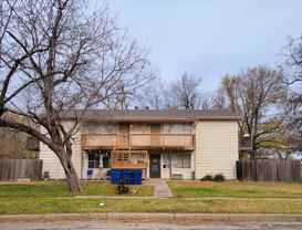 1508 W Esthner Ave - Photo 1 of 1