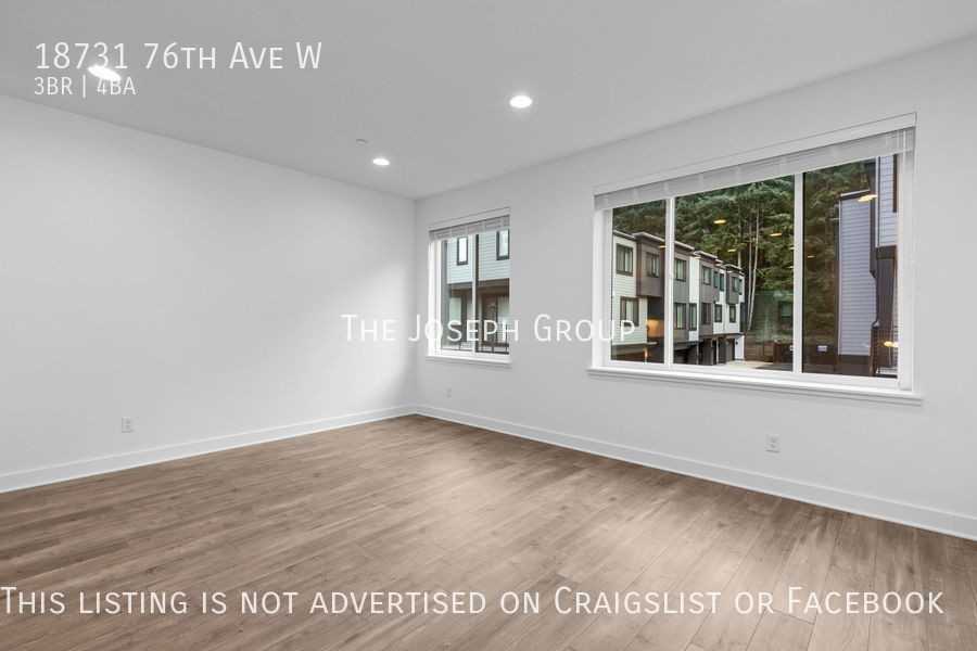 18731 76th Ave W - Photo 3 of 41