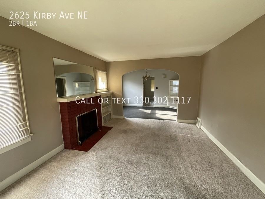 2625 Kirby Ave Ne - Photo 3 of 12