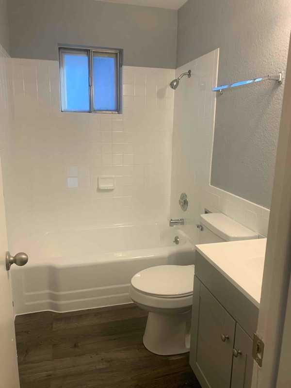 2528 Taylor Ln - Photo 2 of 20