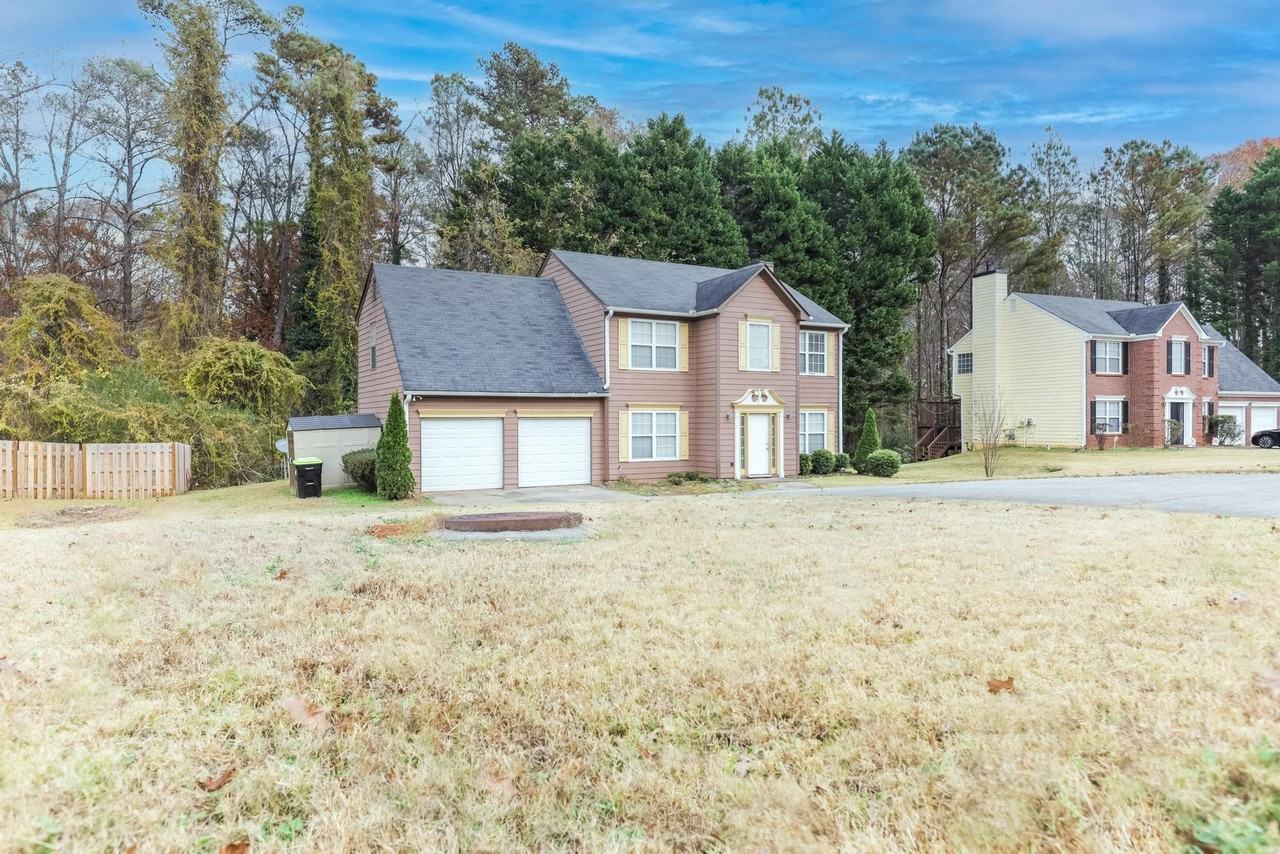 4865 Promenade Dr Sw #NA - Photo 2 of 19