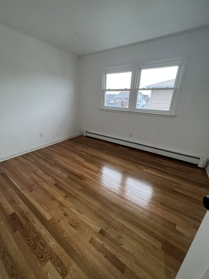 707 Cedar St #1 - Photo 3 of 4