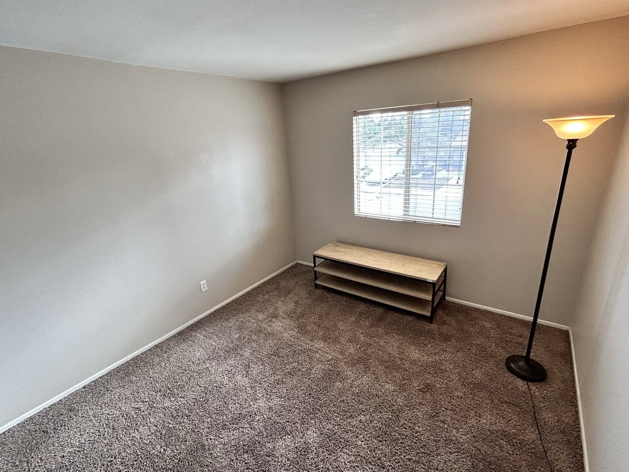 27206 Sawyer Rd #1 - Photo 3 of 32