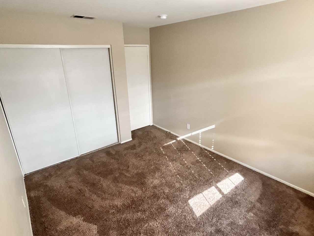 27206 Sawyer Rd #1 - Photo 6 of 32