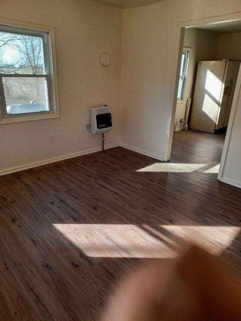 10182 Elk Run Rd - Photo 3 of 6