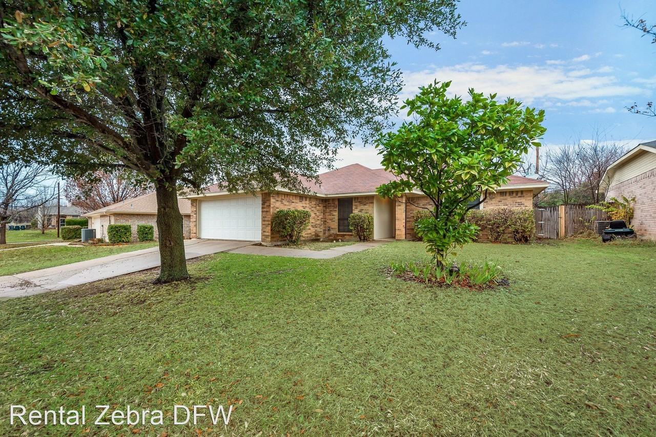 4805 Brianhill Dr - Photo 2 of 24