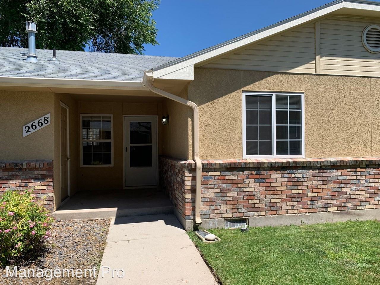 Boise Airport (BOI), 3201 W Airport Way, Boise, ID 83705, USA 2 unit