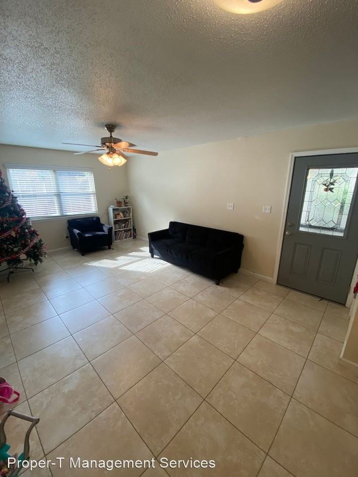 2971 Edenderry Drive - Photo 3 of 17