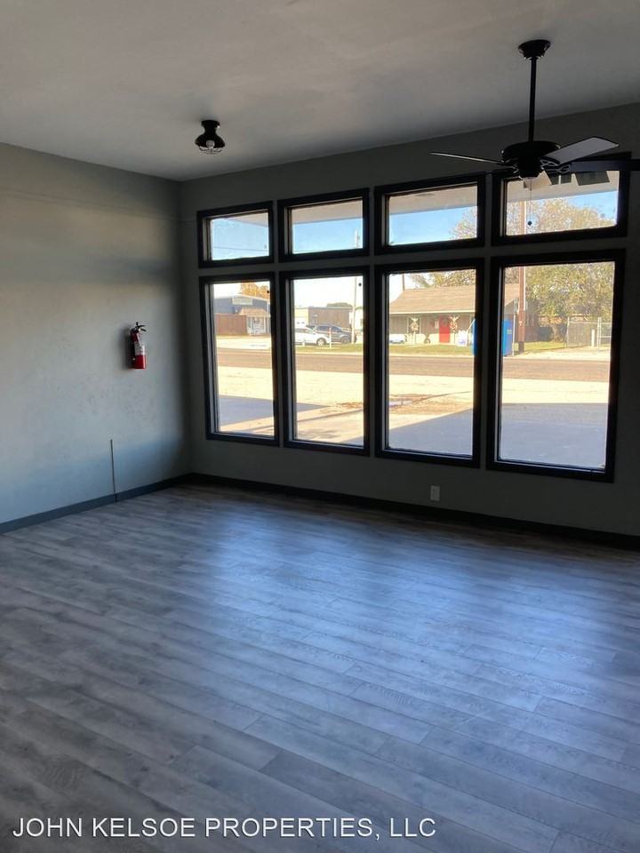 233 McCart - Photo 3 of 3